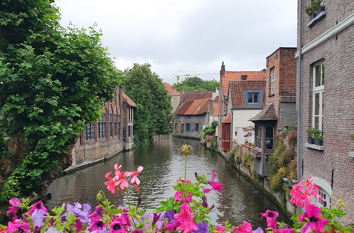Bruges A Travel Guide to Belgium’s Fairytale City